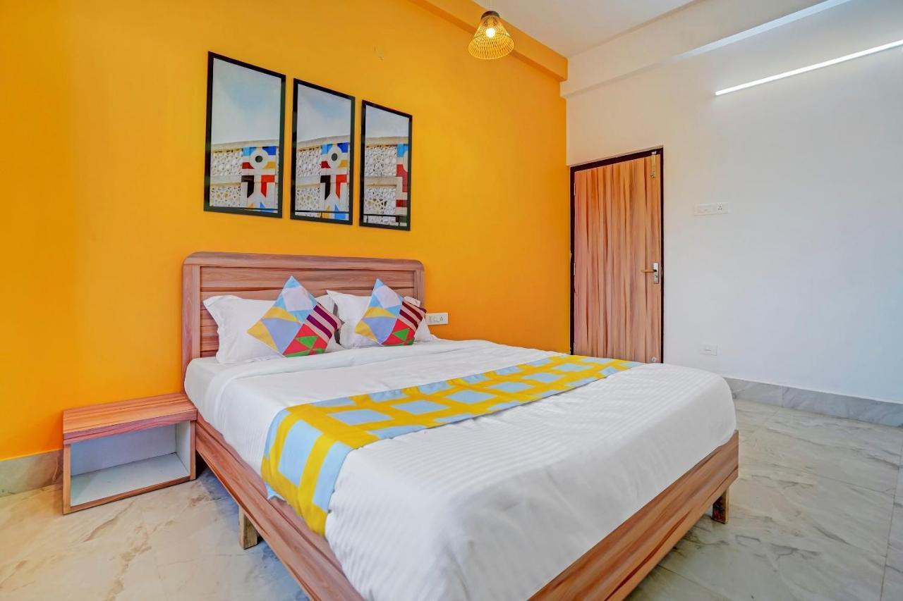 Oyo 79233 Hotel Hive Stays Коччи Экстерьер фото