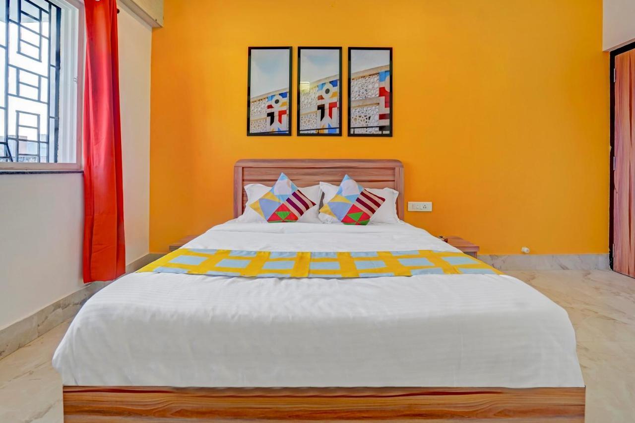 Oyo 79233 Hotel Hive Stays Коччи Экстерьер фото