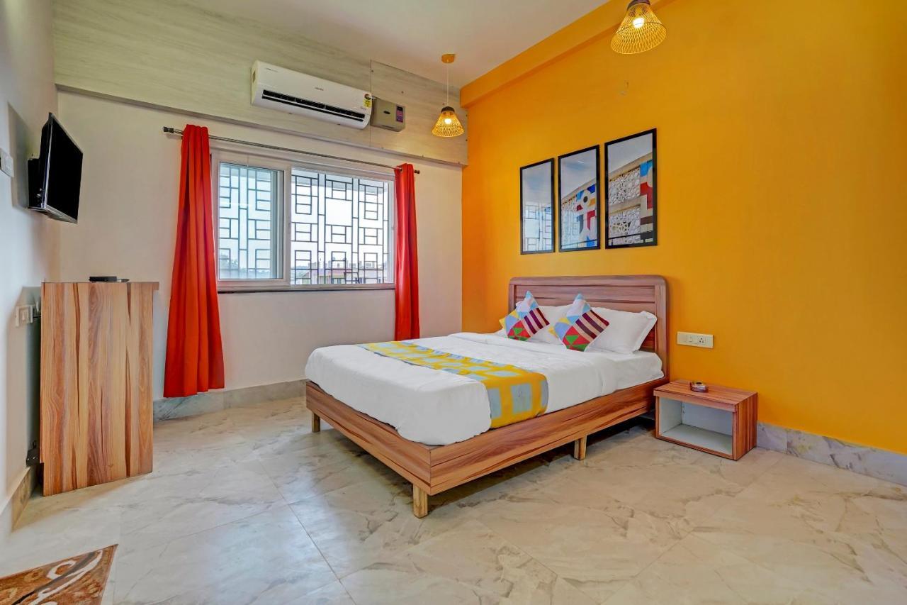 Oyo 79233 Hotel Hive Stays Коччи Экстерьер фото