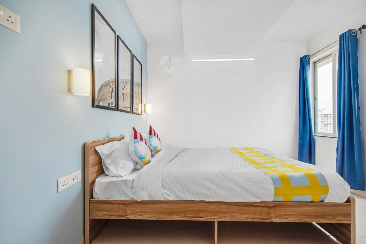 Oyo 79233 Hotel Hive Stays Коччи Экстерьер фото